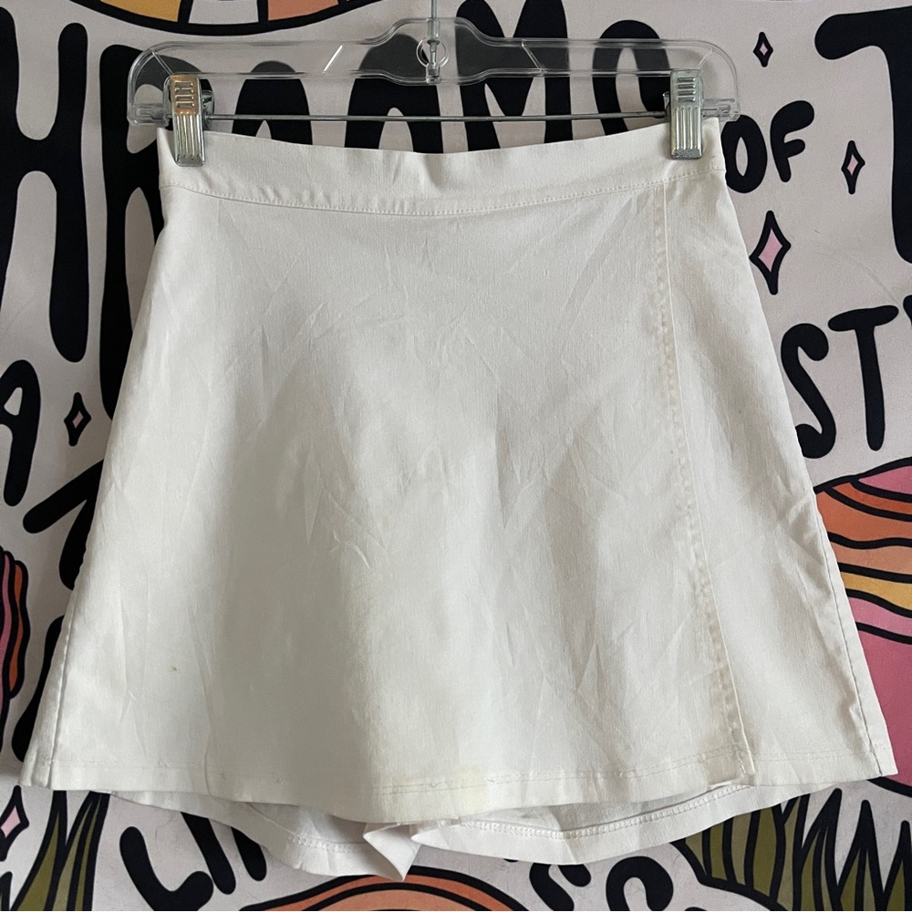 Vintage white skort